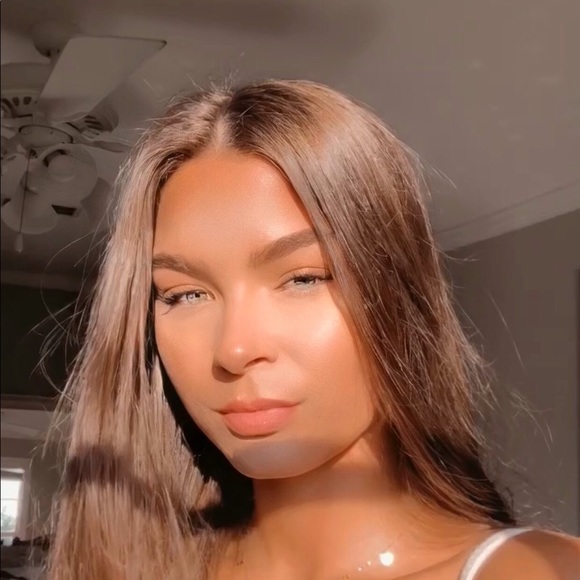 Meet your Posher, Annagrace - Picture 15 of 16